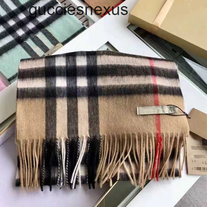 Designer Scarf Classic Plaid Cashmere Thickened Shawl Western Fashion Tassel Scarves Luxury Shawl Sciarp burberriness burbrery burberrry burbery burrberry EAT7