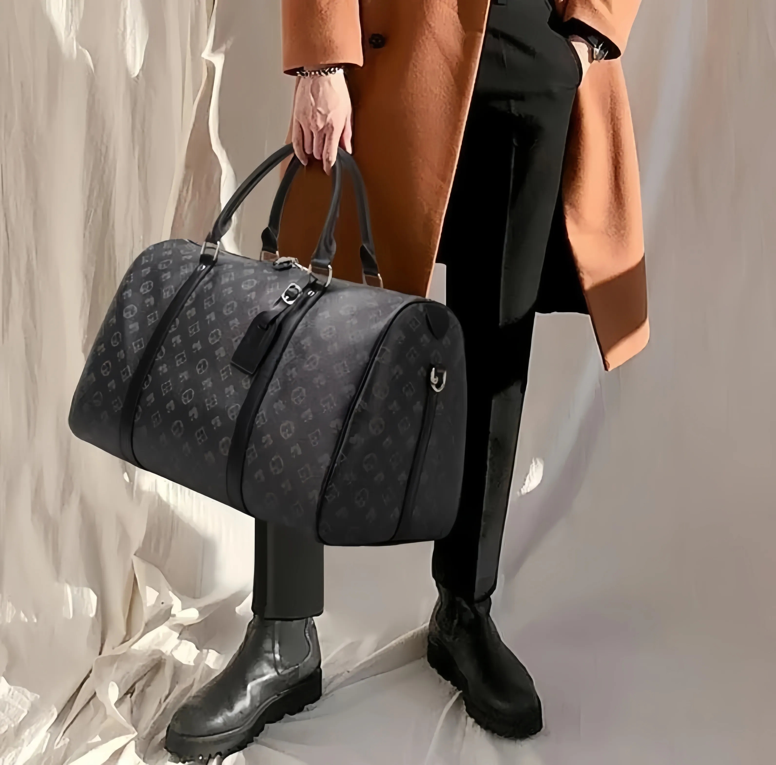 Top Designer bag 55CM Leather designers men women Duffel Bags Suitcases luggage Sport Outdoor Packs shoulder Travel bags messenger bag Totes bags handbags