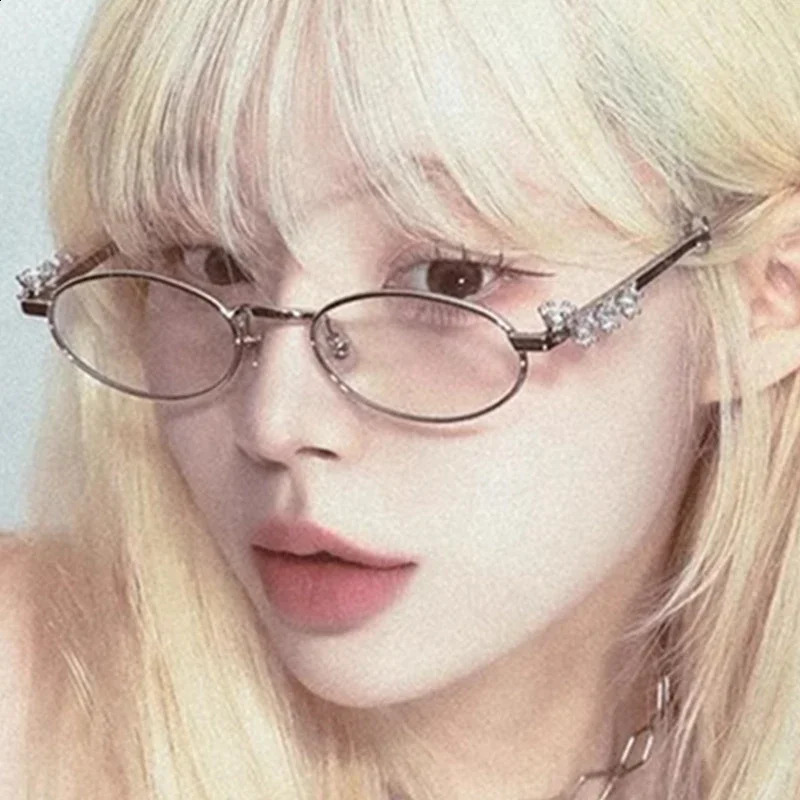 Womens Punk Retro Silver Anti Blue Light Eyewear Rhinestone Stainless Steel Oval Frame Glasses Girl Reading Seaside Spectacles 250424