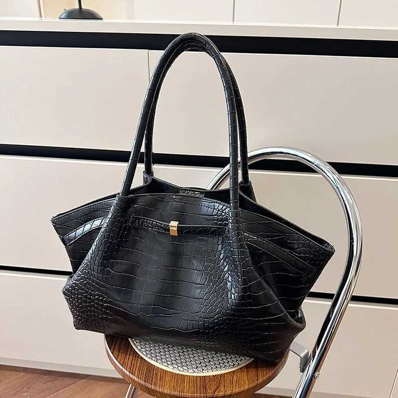 Black Brown Design Large PU Leather Hobo Underarm Bags Lady Winter Shoulder Bag for Women 2025 New Trend Y2K Handbags and Purses H260425
