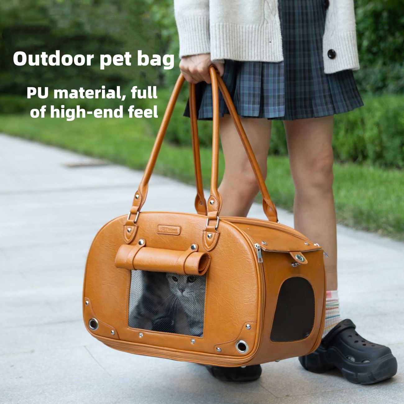 Fashionable Pet Carrier Bag with Multi-Sided Ventilation, High-End PU Outdoor Pet Travel Bag, Portable Pet Tote, Dual-Color Stylish Pet Handbag for Ca