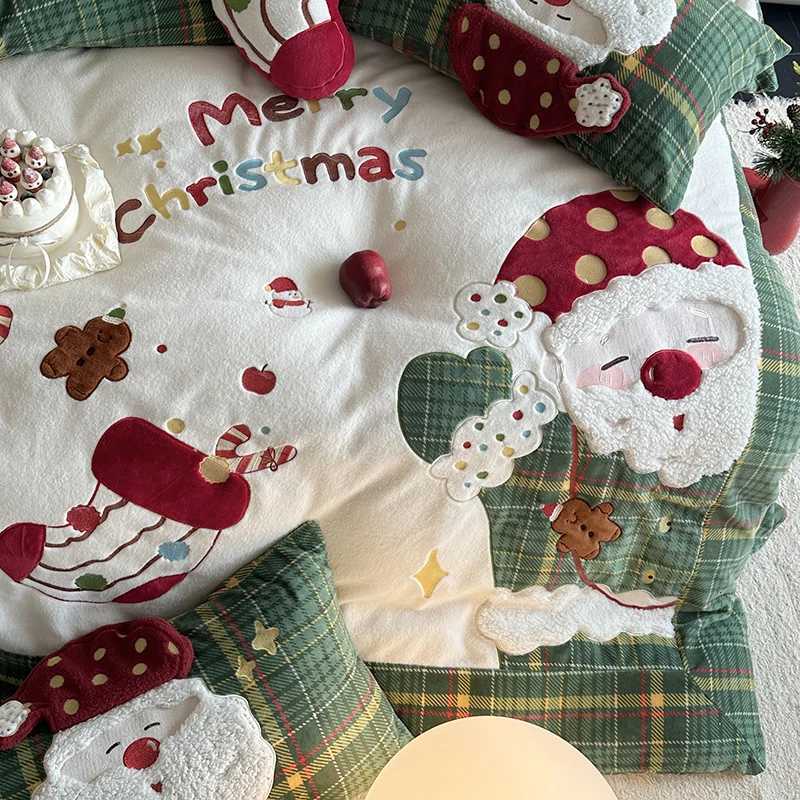 Christmas 3/4Pcs Cute Santa Claus Embroidery Winter Warm Milk Velvet Bedding Set Single Duvet Cover Bed Sheet Pillowcases Christmas Gifts Y251126