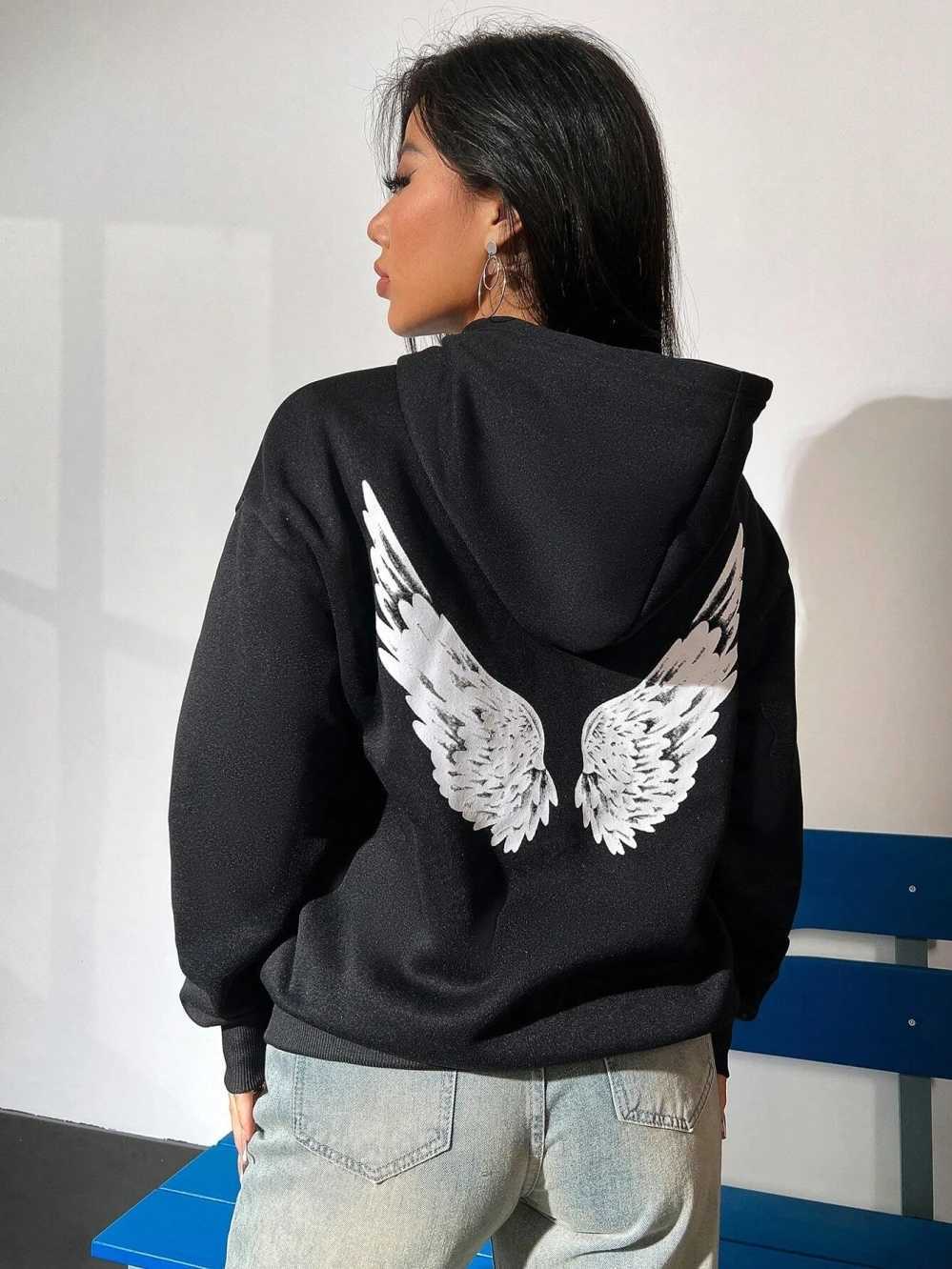Spread Wings On The Back Graphic Print Woman Hoodie Hip Hop Soft Hoody Fashion Warm Loose Sweatshirt Autumn Fleece Sportswears J251136
