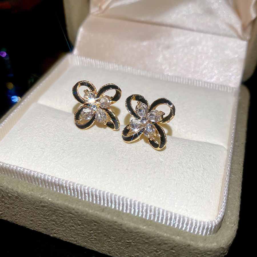 Silver Needle Inlaid Diamond Oil Drop Flower French Fashion Versatile Elegant Exquisite Light Luxury High-end Feel Earrings for Women - view 7