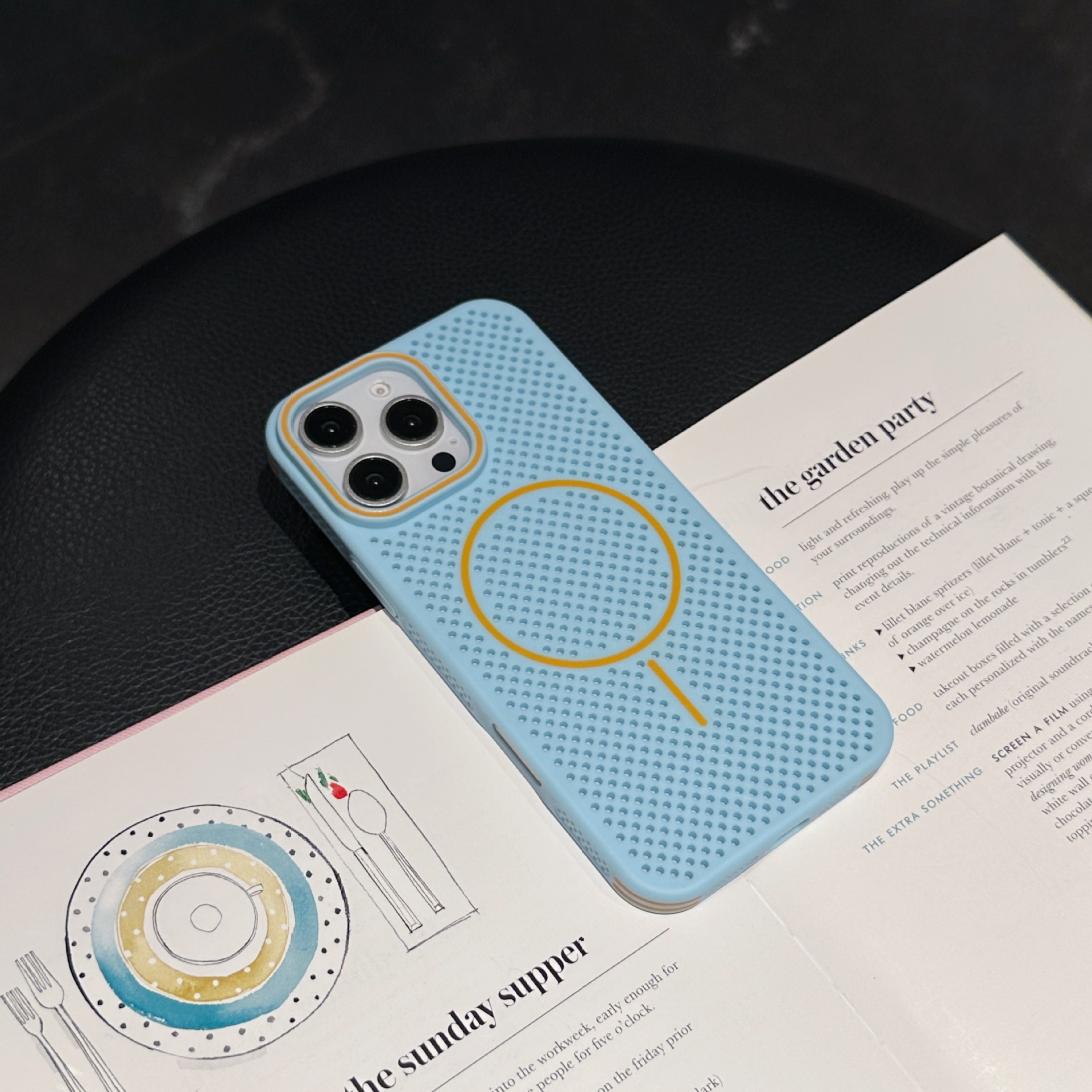 Suitable for iPhone 17 Pro Max Thin Ring Magnetic Phone Case Apple 16 Skin Feel 15 Ultra-thin Breathable Heat Dissipation Mesh Protective Case