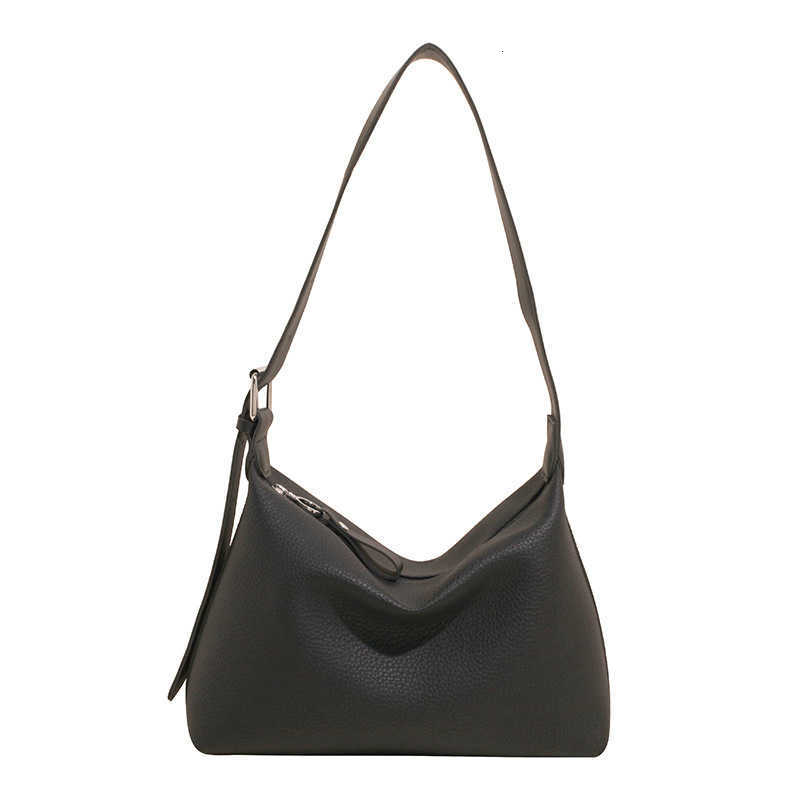 High-end style underarm bag for women, 2025 new model, fashionable and versatile, single shoulder bag, simple design, suitable for work and commuting.