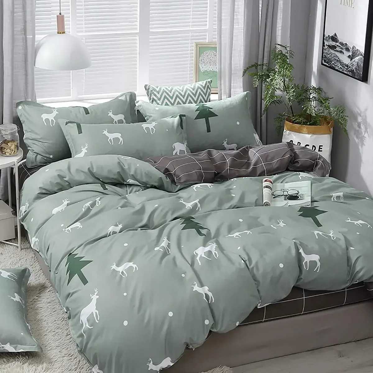 Christmas Duvet Cover Set Sage Green Queen Size Christmas Cartoon Elk Deer Tree Bedding Set Soft Microfiber Comforter Cover for Girls Boys Y251126