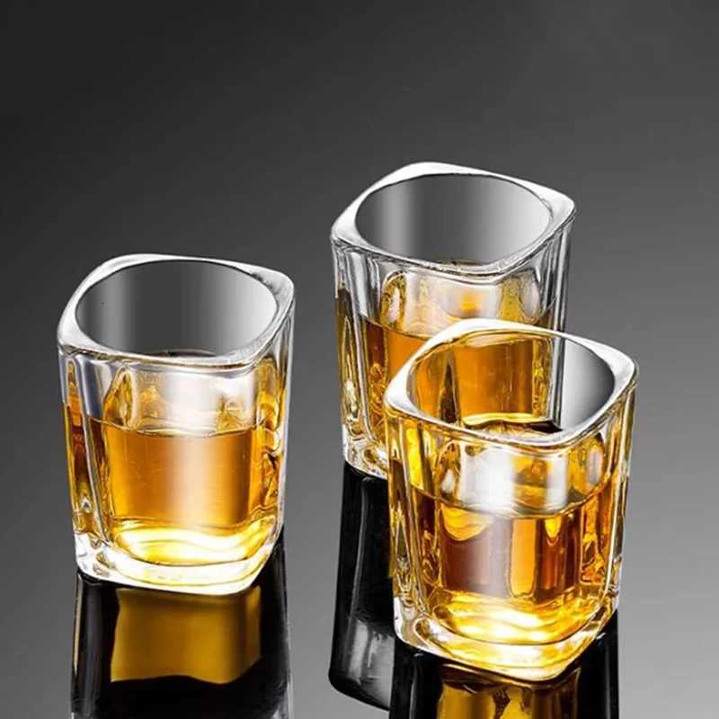 2pcs 45ml Glass Cups Love Shaped Cocktail Glass Creative Wine Glasses Bar Transparent Drinking Glasses Personzed Shot Glass C251126