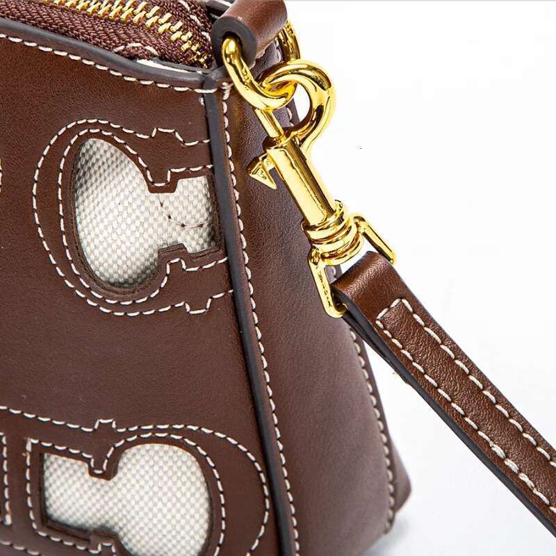 CH Temperament Crossbody New High Quality Brand Designer Simple Atmosphere Hollow Design Women's Shoulder Beach Bag