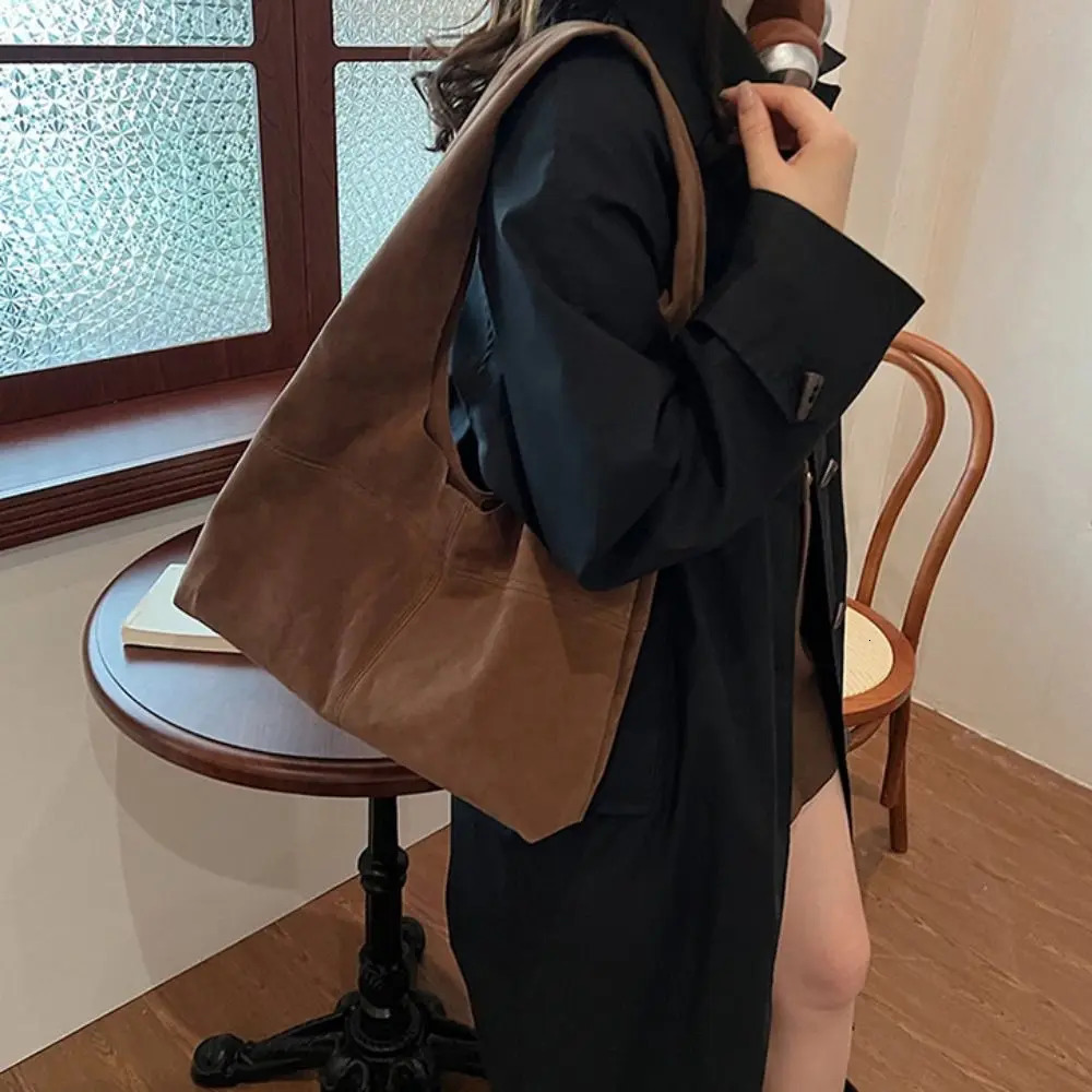 Casual Handbag Suede Shoulder Bag Brown Solid Color Hobo Bag Korean Style Fashion Ladies Tote Bag Streetwear 251124