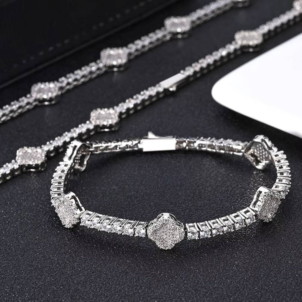 Hip Hop Jewelry 18K Gold Plated Tennis Chain Fine Jewelry for Women Four Leaf Clover Shiny CZ Diamond Tennis Chain Necklace
