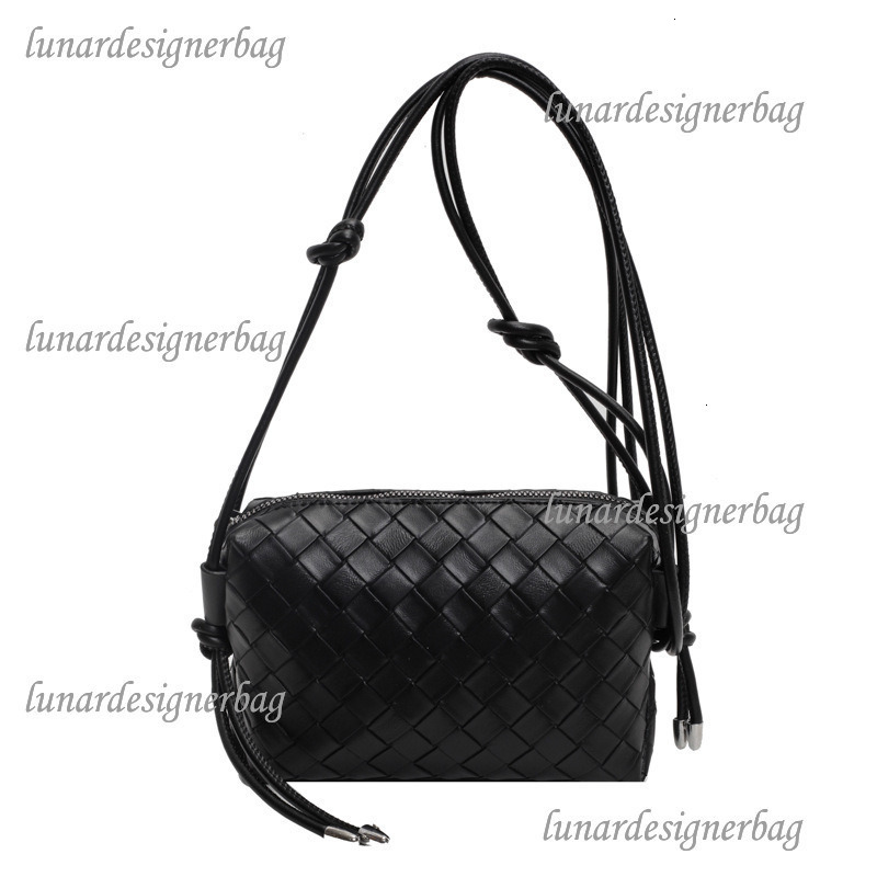 Luxury Brand Designer Bag Women's Bag Niche Design Mini Handwoven Bag Trendy Simple Horizontal Shoulder Bag Fashion Small Square Bag