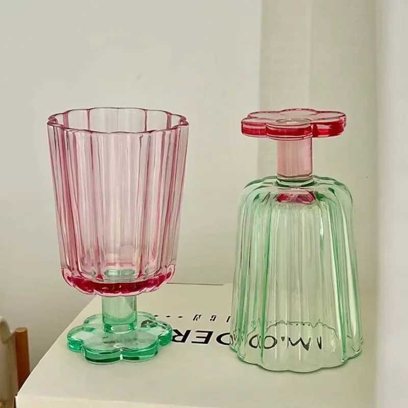 250ml French Style Glass Cup Flower Shaped Wine Glass Cute Boba Tea Drinking Glass Home Bar Drinkware Summer Holiday Gifts C251126
