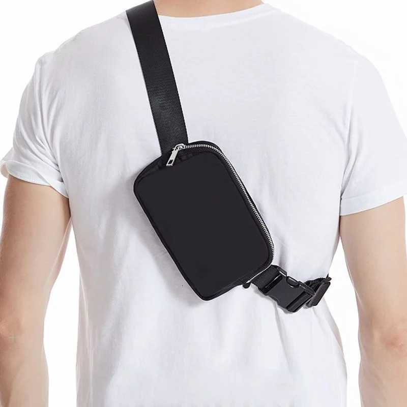 Sports waist pack Yoga Storage Bag Neutral Mini Workout Running waterproof chest Bag Diagonal fashion waist packT251126