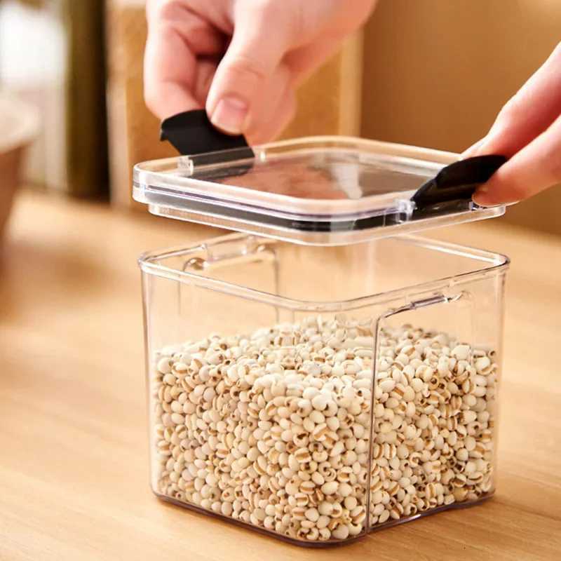 Kitchen Storage Box Food Storage Container Sealed Moisture-proof Grain Storage Tank with Lid Coffee bean noodles Bottle Canister Y251126