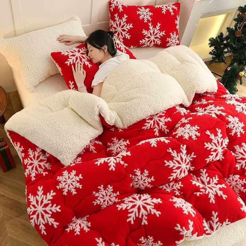 Christmas Christmas Style Thick Winter Blanket for Bed Soft Warm Snowflake Fleece Comforter Double Size Faux Lambswool Sleeping Blankets Y251126