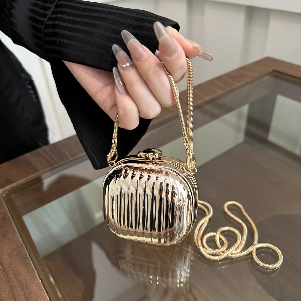 Golden Acrylic Dinner Bags Fashion Shoulder Bag Mini Handbag Chain Mouth Red Bag 250425