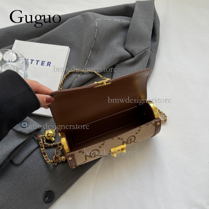 Guguo Designer Luxury Women's Vintage Floral Handbag Retro Fashion Metal Buckle Chain Shoulder Crossbody Bag Lightweight And Trendy Printed Strip