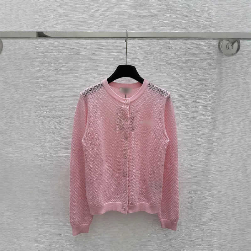 Shenzhen Nanyou Correct High Version MM Home 25 Spring/Summer New Collection Letter Jacquard Round Neck Long Sleeve Knitted Cardigan Top