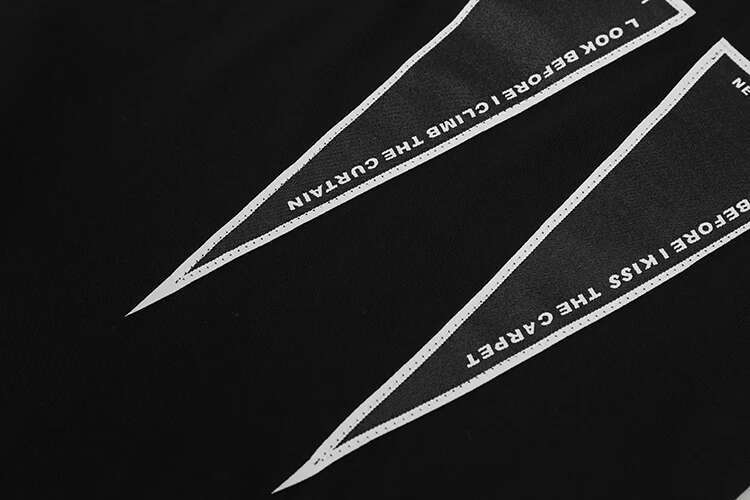 Dark RO Cotton Tees Tshirt Men's Inverted Triangle Slogan Sticker Short Sleeved Ribbon Casual Loose T-Shirt Tops Rick Style