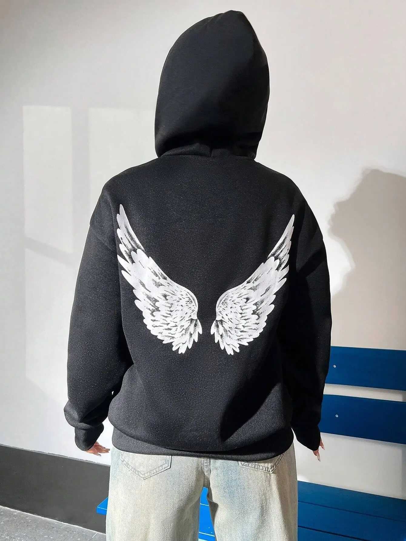 Spread Wings On The Back Graphic Print Woman Hoodie Hip Hop Soft Hoody Fashion Warm Loose Sweatshirt Autumn Fleece Sportswears J251136