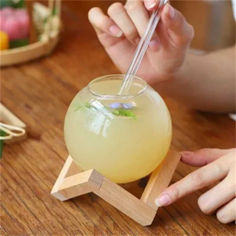 Creative Ronud Ball Glass Cup with Wood Stand Straw Wine Cocktail Glass Cup Transparent Moon Ball Cold Drinking Juice Cups C251126