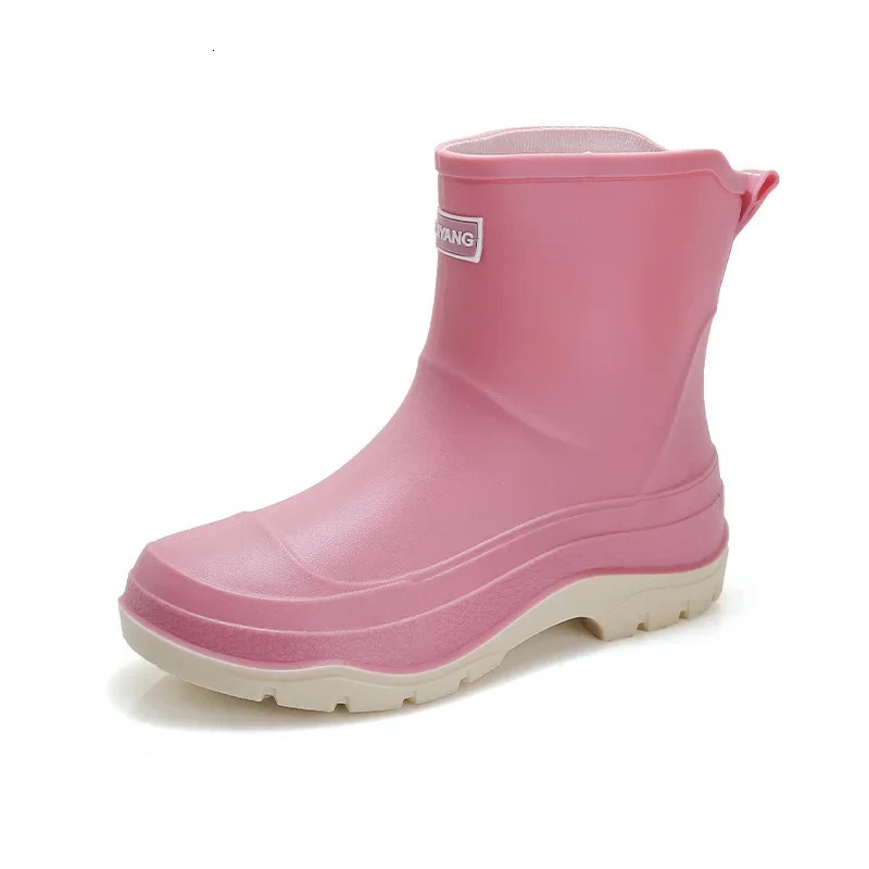 Spring Autumn Womens Short Rain Boots Fashionable Anti-Slip Thick Bottom Outdoor Fishing Waterproof Boots Slimming Trendy 250425