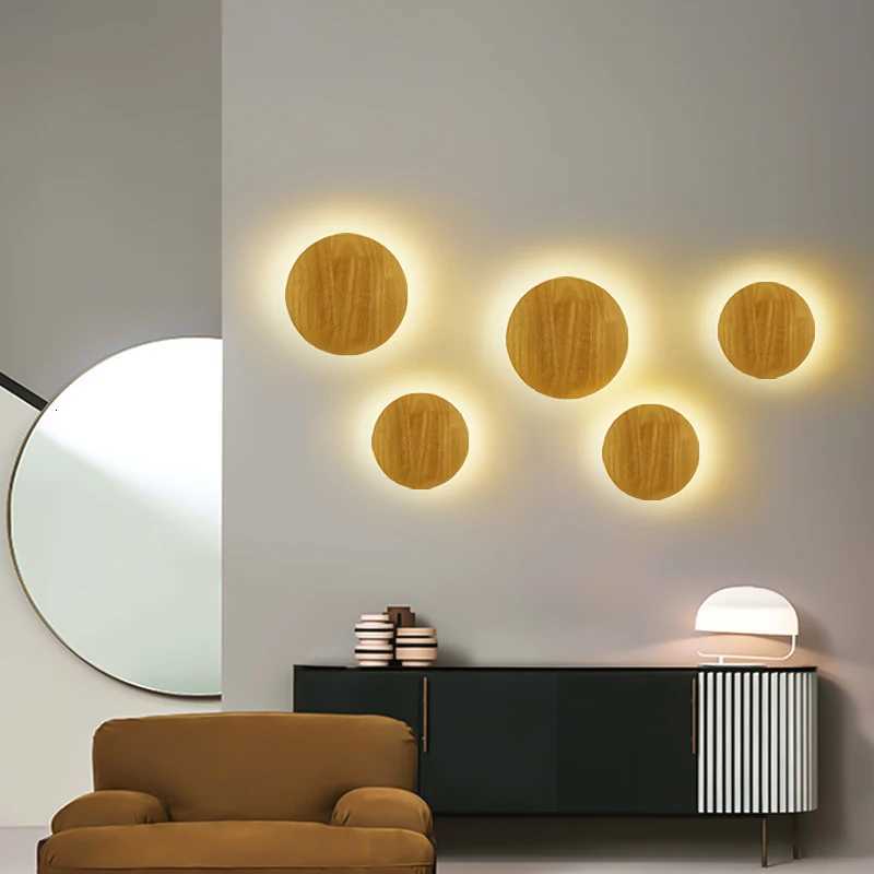Nordic LED Wall Light Modern LED Circular Wooden Wall Light Personalized Bedside Bedroom Staircase Wall Hanging Light M251126