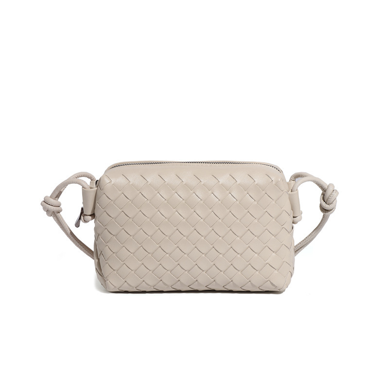 2025 New Solid Color Knitted Shoulder Bag Fashion Handbag Trendy Small Square Bag Compact Large Capacity Diagonal Cross Women Bag