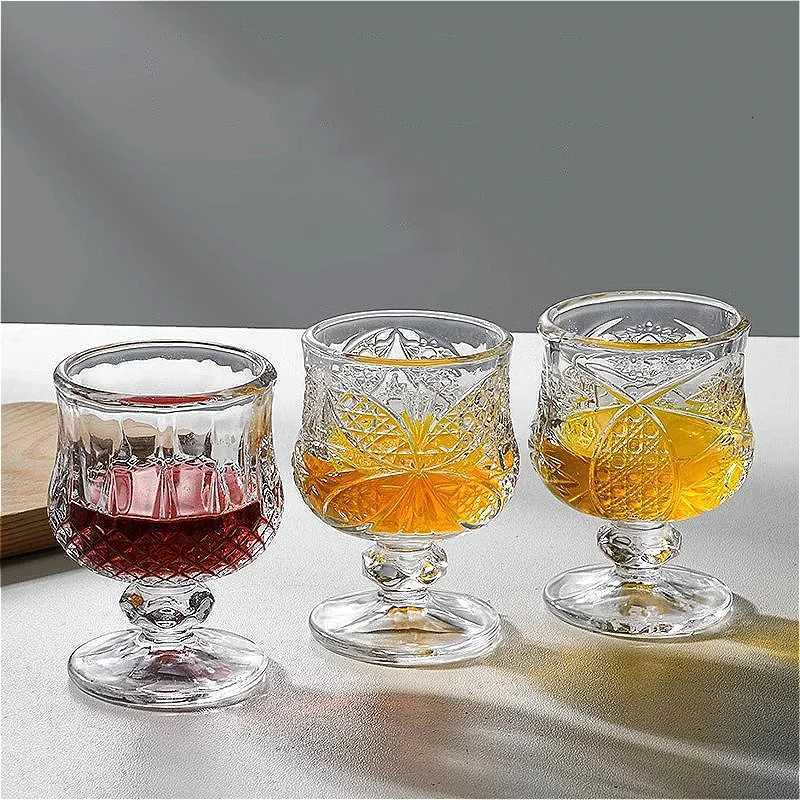 50ml High End Carved Cocktail Glass Retro Glass Cup Red Wine Cup Personzed Sweet Wine Cup Transparent Bar Exquisite Glassware C251126