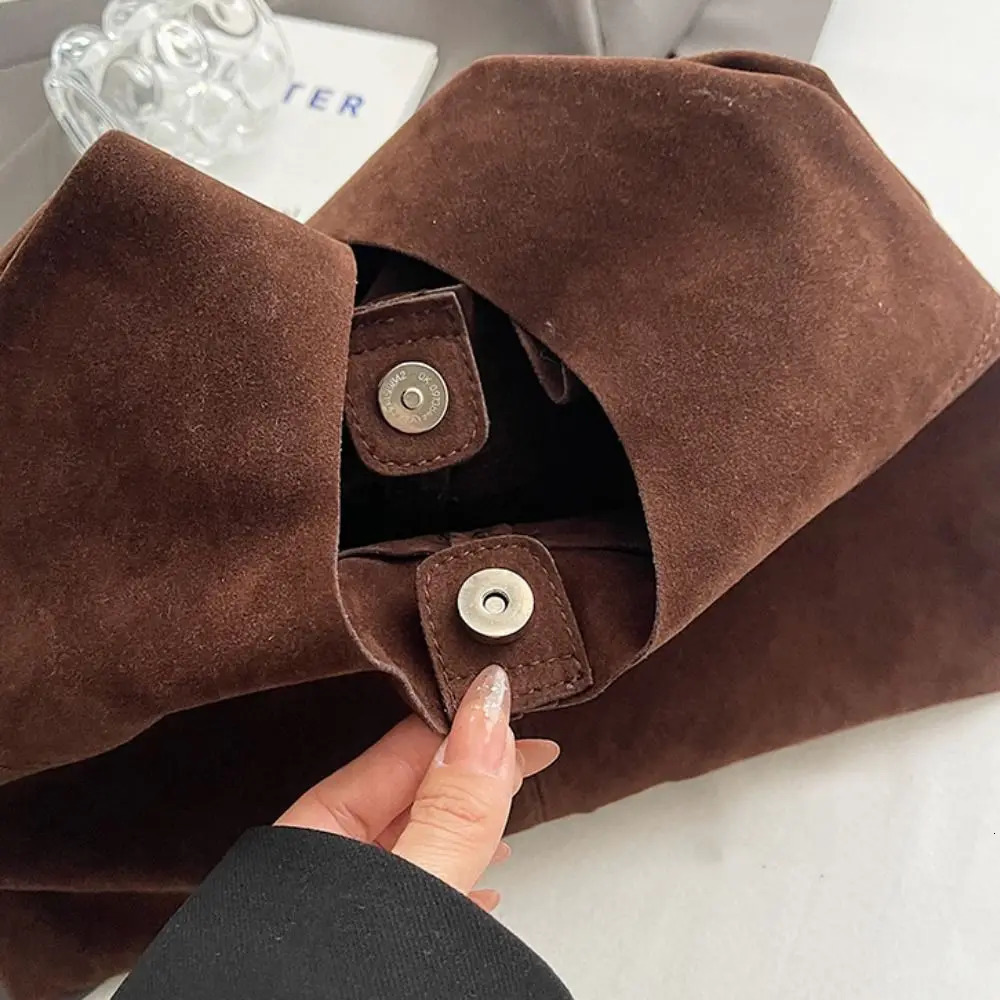 Casual Handbag Suede Shoulder Bag Brown Solid Color Hobo Bag Korean Style Fashion Ladies Tote Bag Streetwear 251124