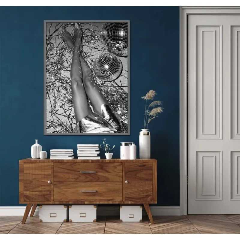 Stylish Fashion Black and White Poster Sexy Female Leopard Vintage Canvas Painting Luxury Wall Art Living Room Home Decor Mural Y251126