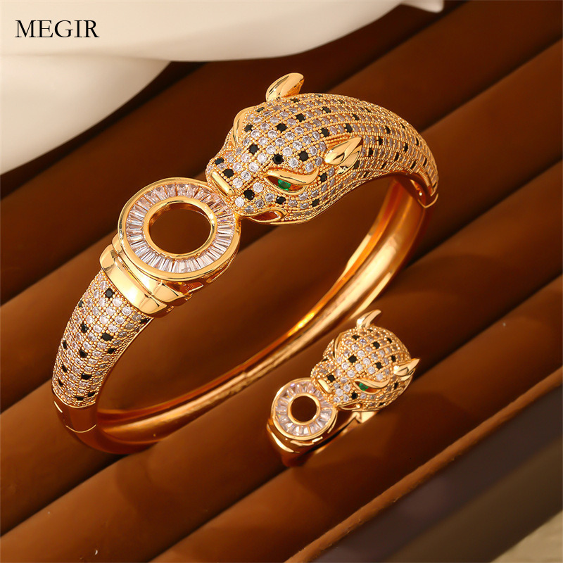 Luxury Brand Designer Jewelry Leopard Jewelry Set Kashi Accessories European And American Style Full Diamond Gold-Plated Bracelet Ring Light Luxury Hi