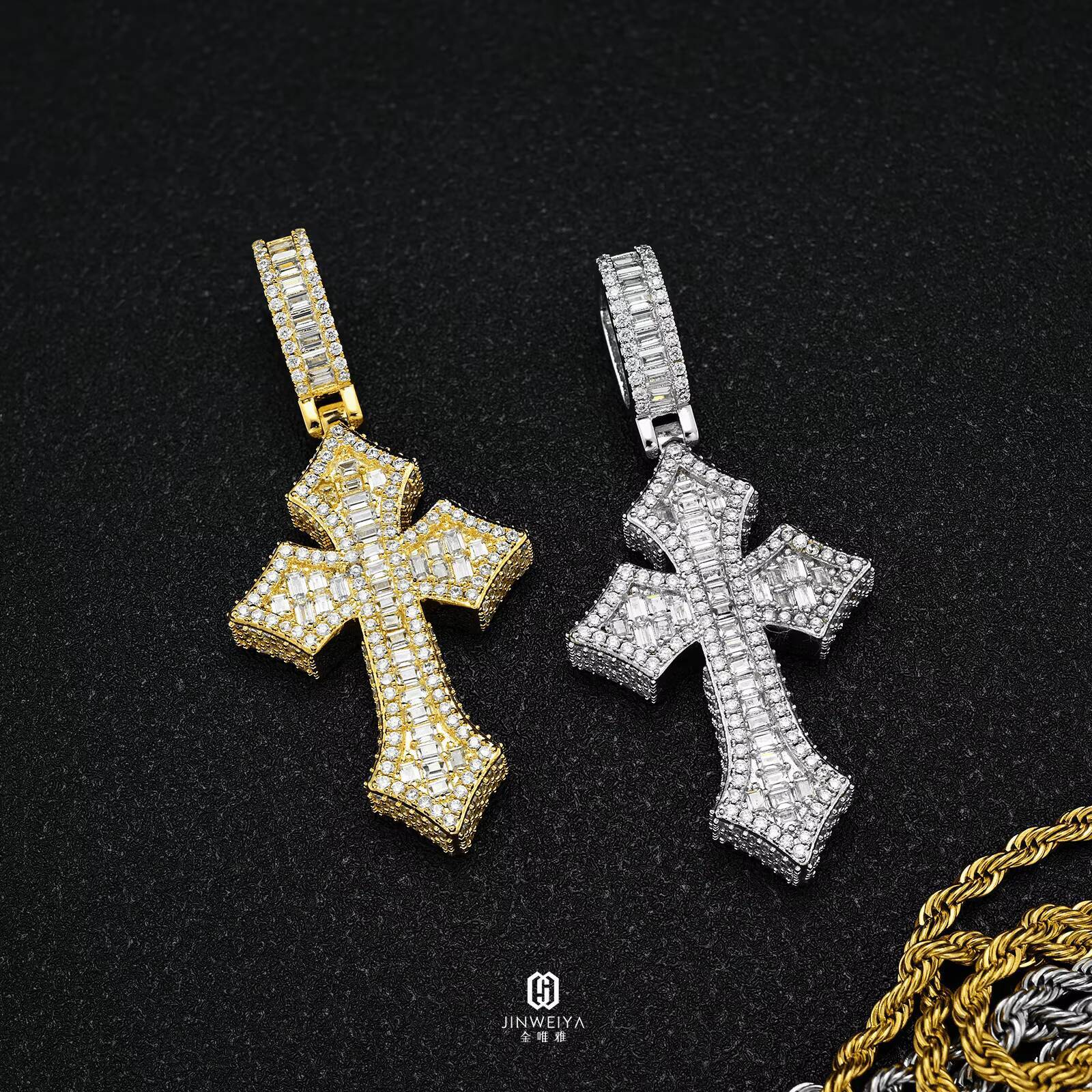 High Quality VVS Moissanite S925 Sterling Silver Cross Pendant with Plated Strand Chain for Parties Fine Pendants Charms