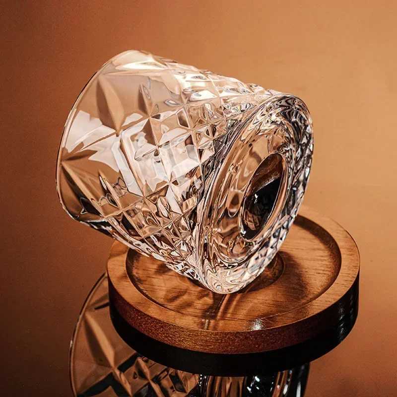 Retro Rotating Whisky Glass Cup with Bamboo Coaster Spinning Top Stress Wine Enjoyable Cups Home Bar Drinking Utensils C251126