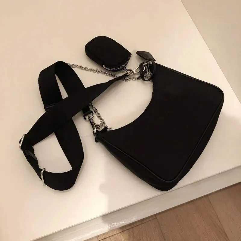Casual Nylon Waterproof Women Shoulder FAshion Cool Black Chain Decolr Armpit Crossbody With Small Purse K251125