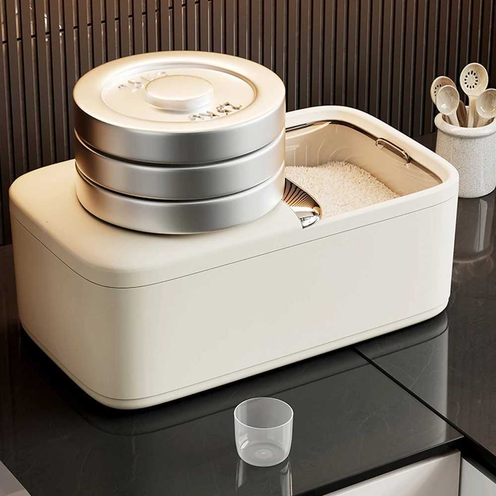 10KG Rice Storage Box Home with Lid Insect Proof Moisture Proof Rice Box Grain Sealed Jar Kitchen Container Storing Dry Grain Y251126
