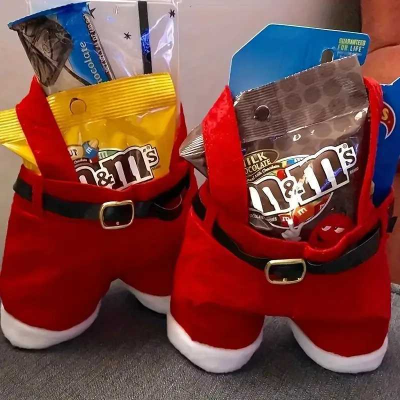 6pcs Red Non-Woven Fabric Christmas Gift Bags with Santa Claus Shorts Design Holiday Gift Wrapping Decorations Y251126