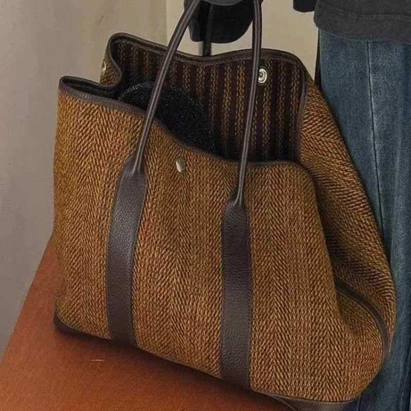 Designer Fiable Tote Bags for Wan Shoder Bags Portable Simple Versatile Shopping Bags Class Bag for Girl Designer Bag Sac Y251125