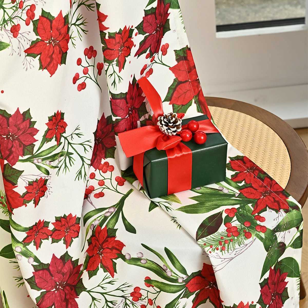 Christmas 2PCS Christmas Poinsettia Printed Grommet Curtains Suitable for Christmas Festival Curtain Decoration and Embellishment Y251126