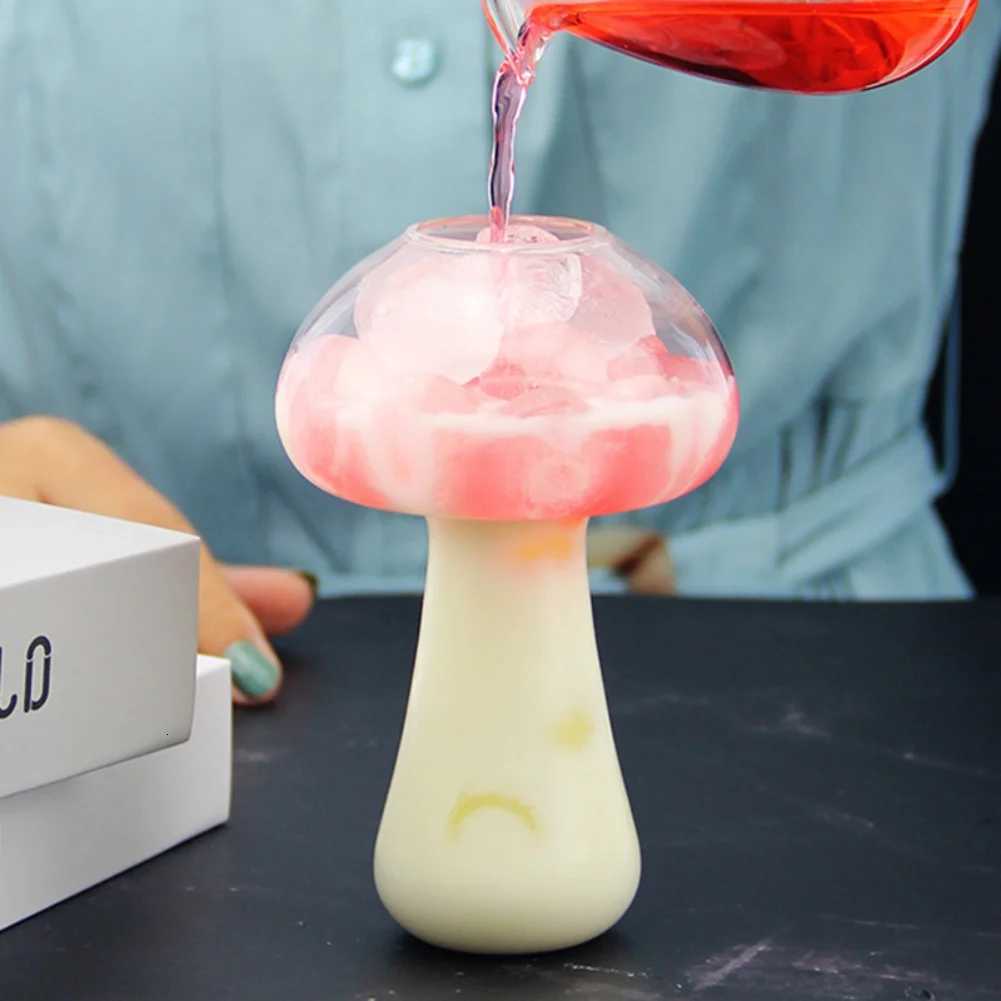 280ml Cute Mushroom Cocktail Glass Cup Clear Wine Glasses Cup Coffee Cups Drinkware Bar KTV Thickened Glass Cup Juice Cup C251126