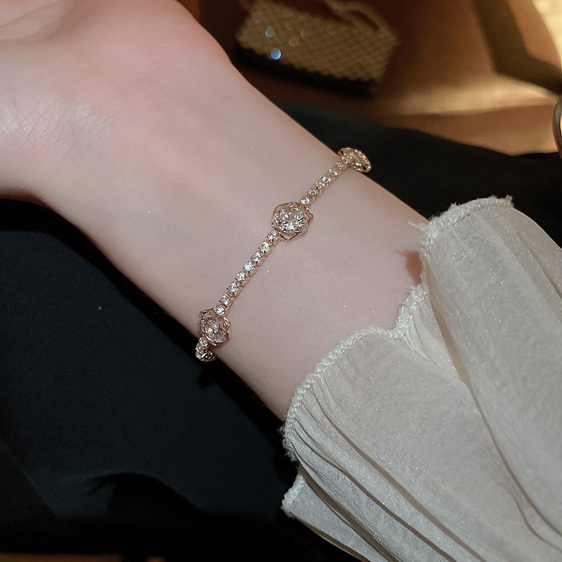 Light Luxury Zircon Flower Hollow Unique Design Pastoral Style Bracelet Niche Temperament Simple Jewelry Wholesale for Women - view 5