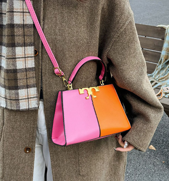 Designer Bags 24cm Tote bags Luxury Bags Handbags High Quality Chain Bags Shoulder Bags Fashion Crossbody Bags Designer Women fashion classic bag ,TB01