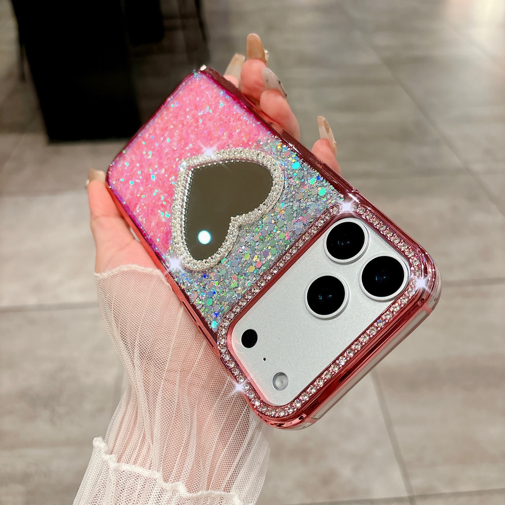 Gradient Glitter Phone Case Suitable for iPhone 17 Pro Max Heart Mirror Shockproof Cover iPhone 16/15/14 Pro