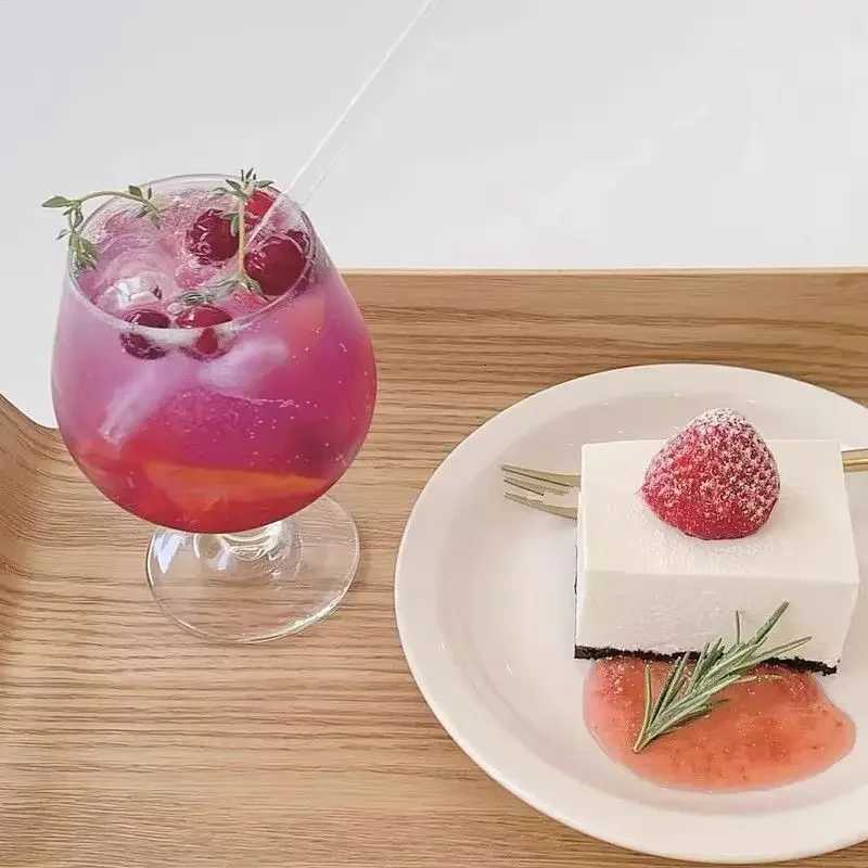 Ins Wind Thickened Bantam Red Wine Glass Transparent Glass Simple Bar Champagne Cold Drink Cup Juice Foreign Wine Cup C251126