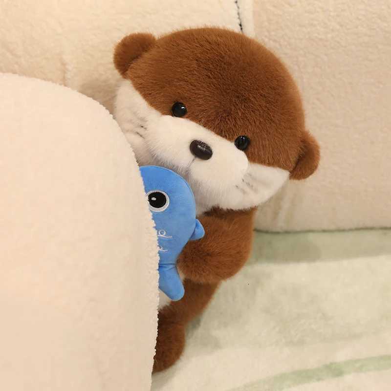 35cm Otter Plush Toy Soft Holding Fish Otter Doll low Creative Otter Stuffed Toy Birthday Gift For Kid Ro Decor C251202