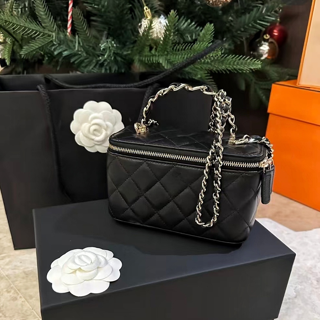 Mirror Quality Vanity Bag Designer Makeup Bag cc Vanity Leather Mini Womens Makeup Box cc Bag Luxury Bag Chain Makeup Bag Shoulder Bag
