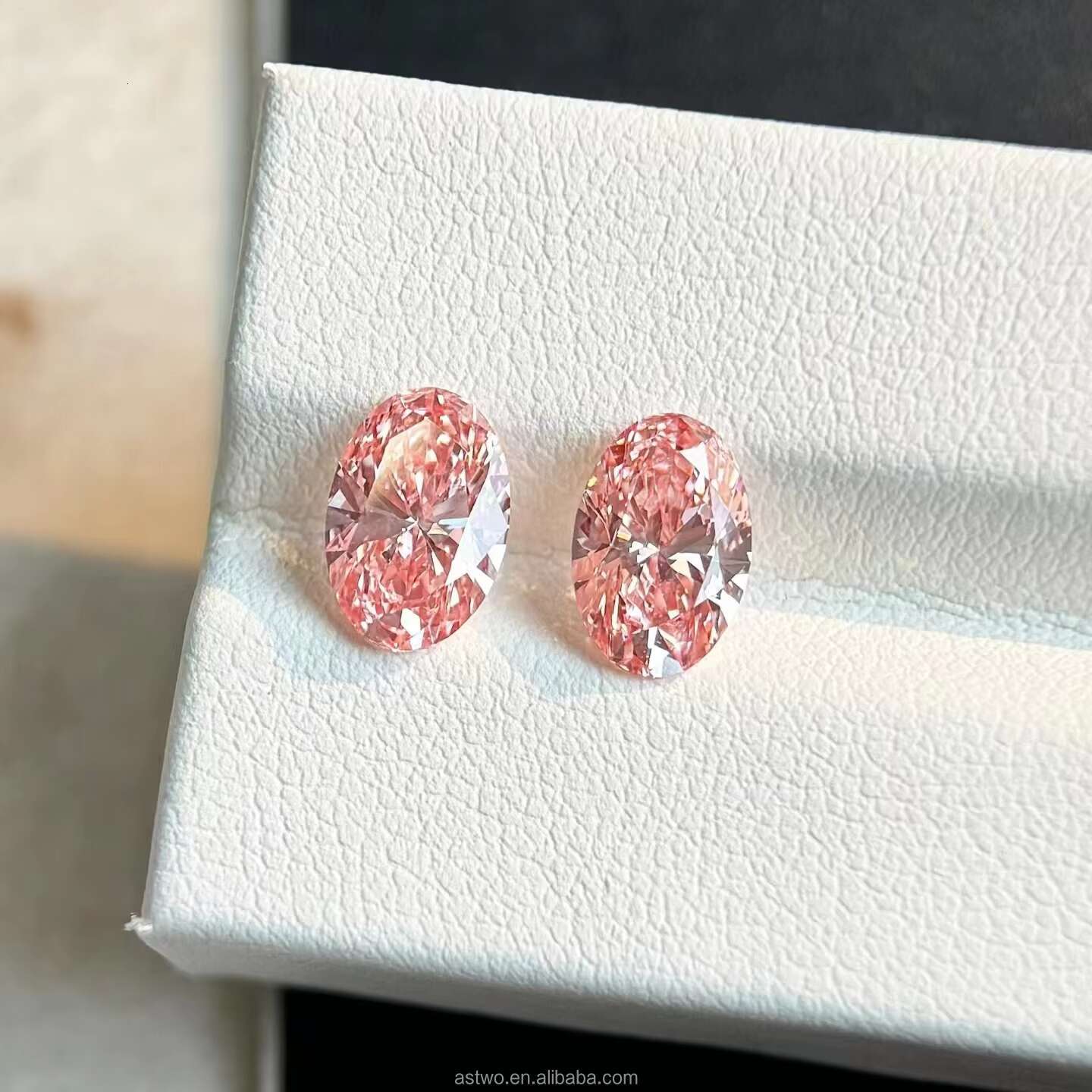 Factory Price Lab Grown Diamond VVS VS1 HPHT CVD Colored Carat IGI GIA Certified Loose Lab Diamond Oval