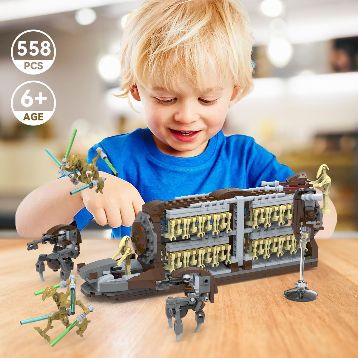 522PCS Space War Troop Carrier Building Blocks Solider Transport Vehicle Model Bricks Desktop Decoration Toys Kids Holiday Gift TUES