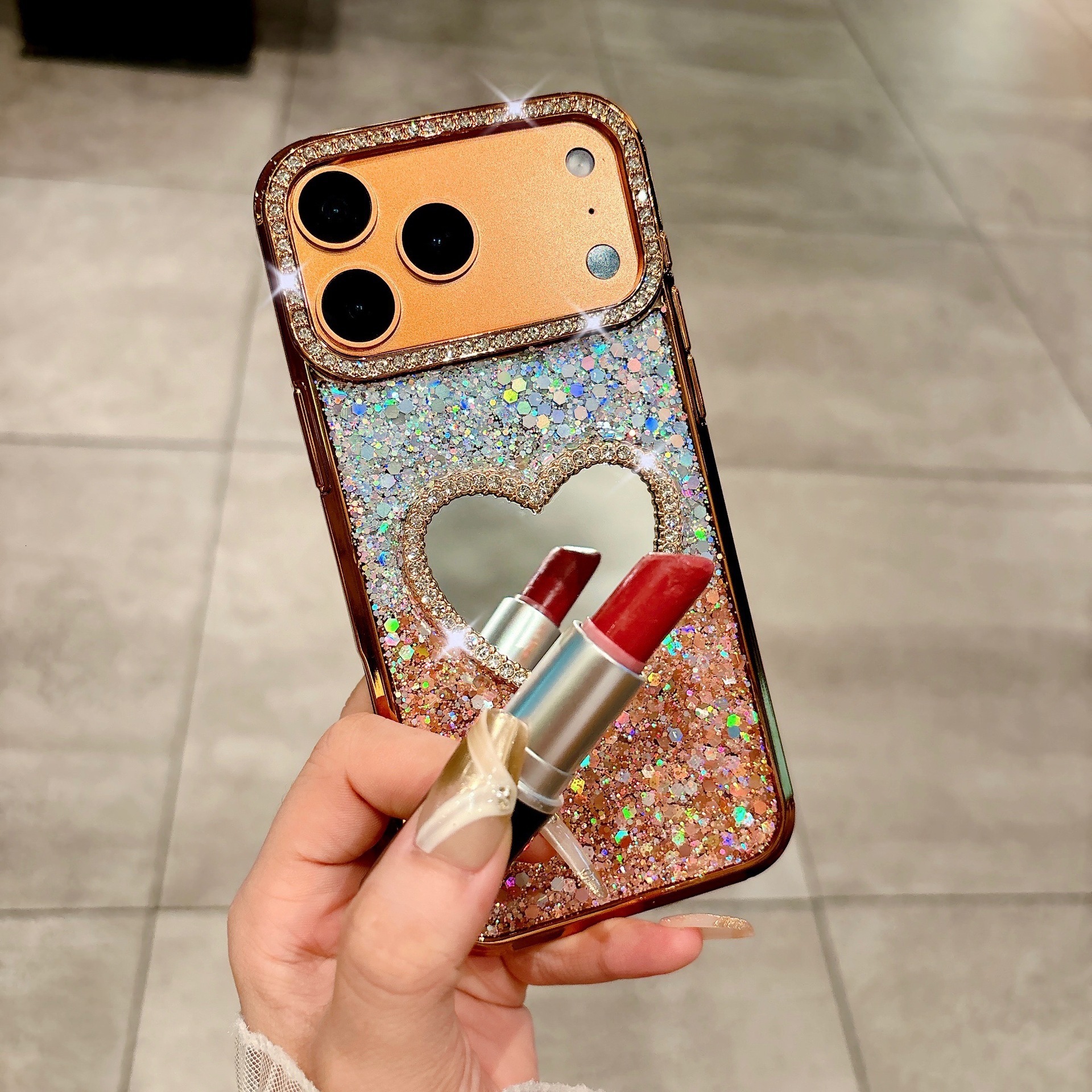 Gradient Glitter Phone Case Suitable for iPhone 17 Pro Max Heart Mirror Shockproof Cover iPhone 16/15/14 Pro